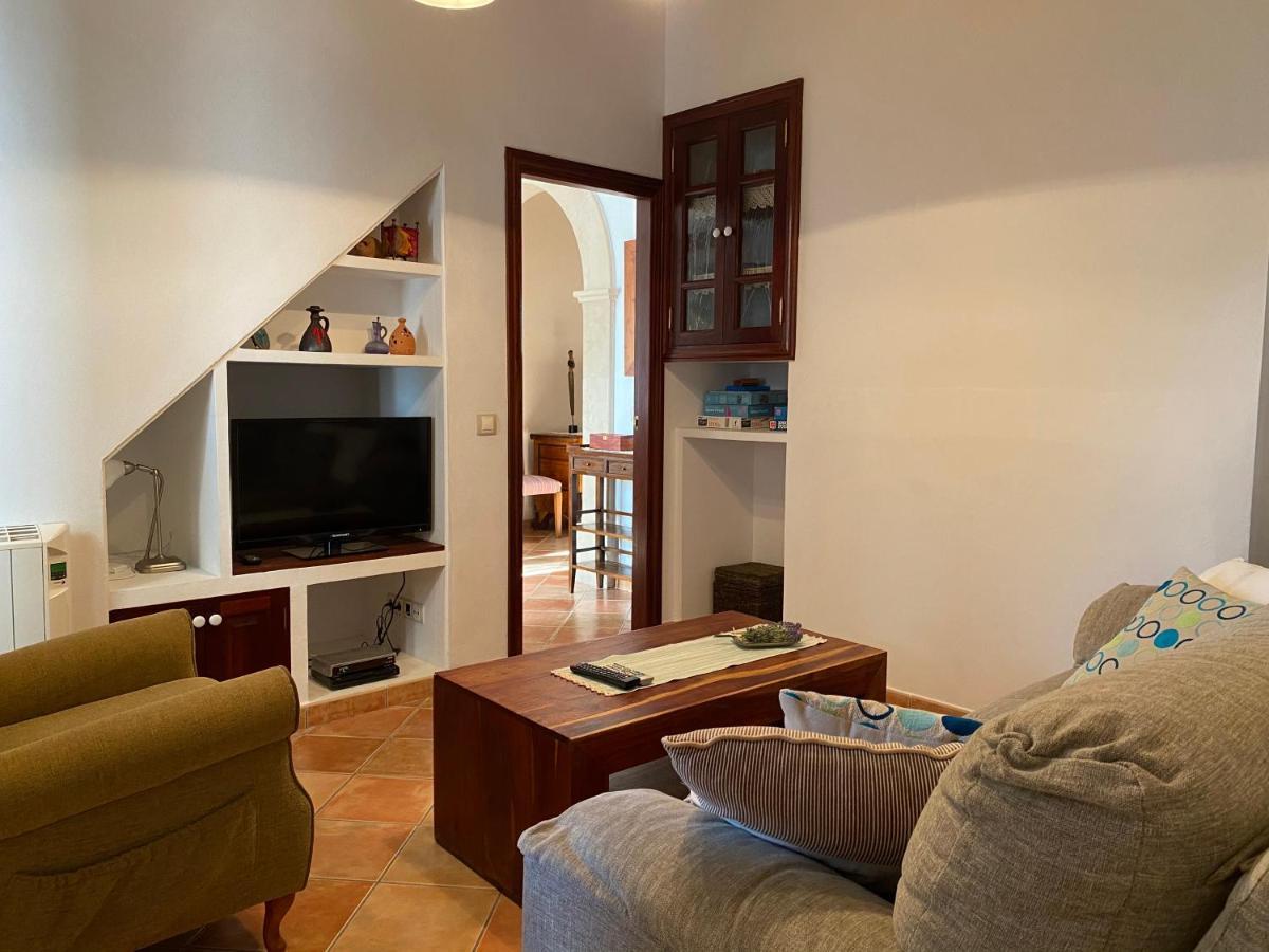 Casa Nuria, En El Centro, Al Lado De La Escalinata Del Calvario Para 6 Personas ポレンサ エクステリア 写真
