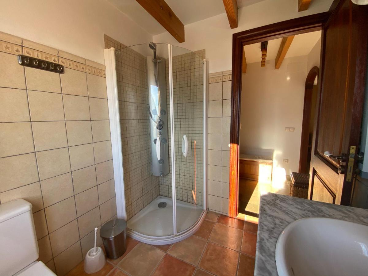 Casa Nuria, En El Centro, Al Lado De La Escalinata Del Calvario Para 6 Personas ポレンサ エクステリア 写真